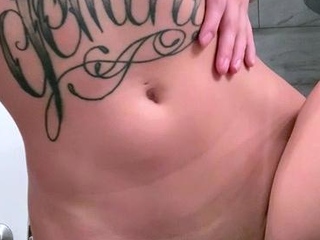 Ebony girl showers her big ass amp masturbating